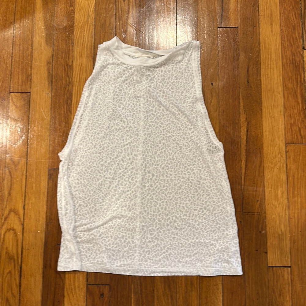 Lululemon sheer tank